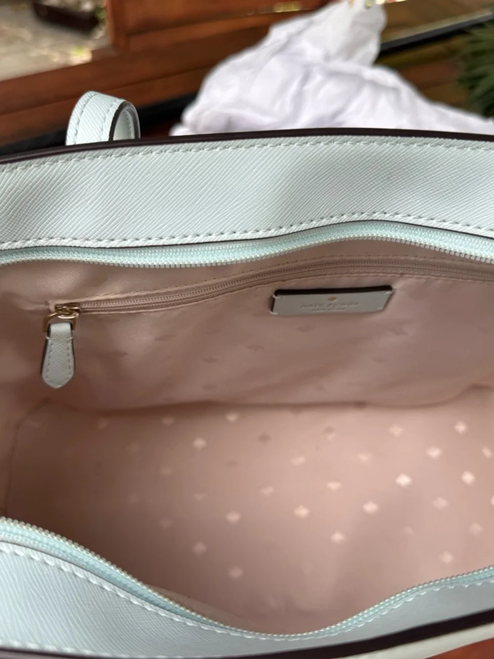 kate spade light blue leather tote with luggage tag - Picture 4 of 5